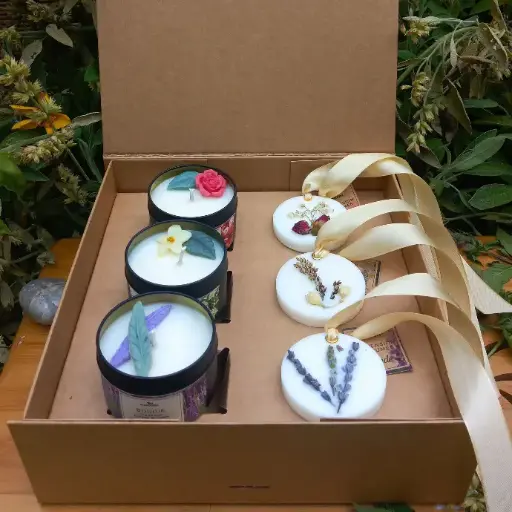 Coffret cadeau parfumé - 3 Bougies et 3  Suspensions